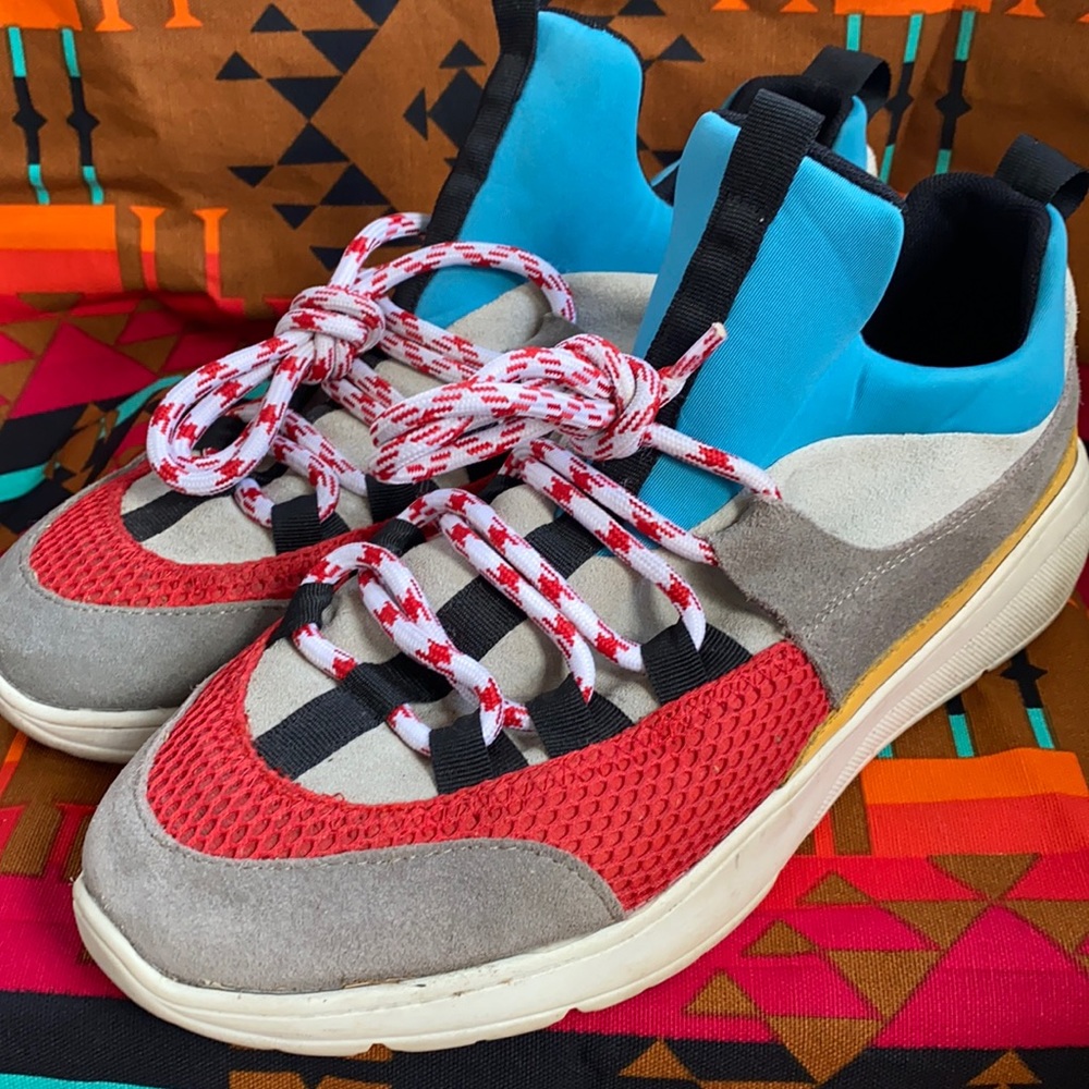 Steve Madden sneakers